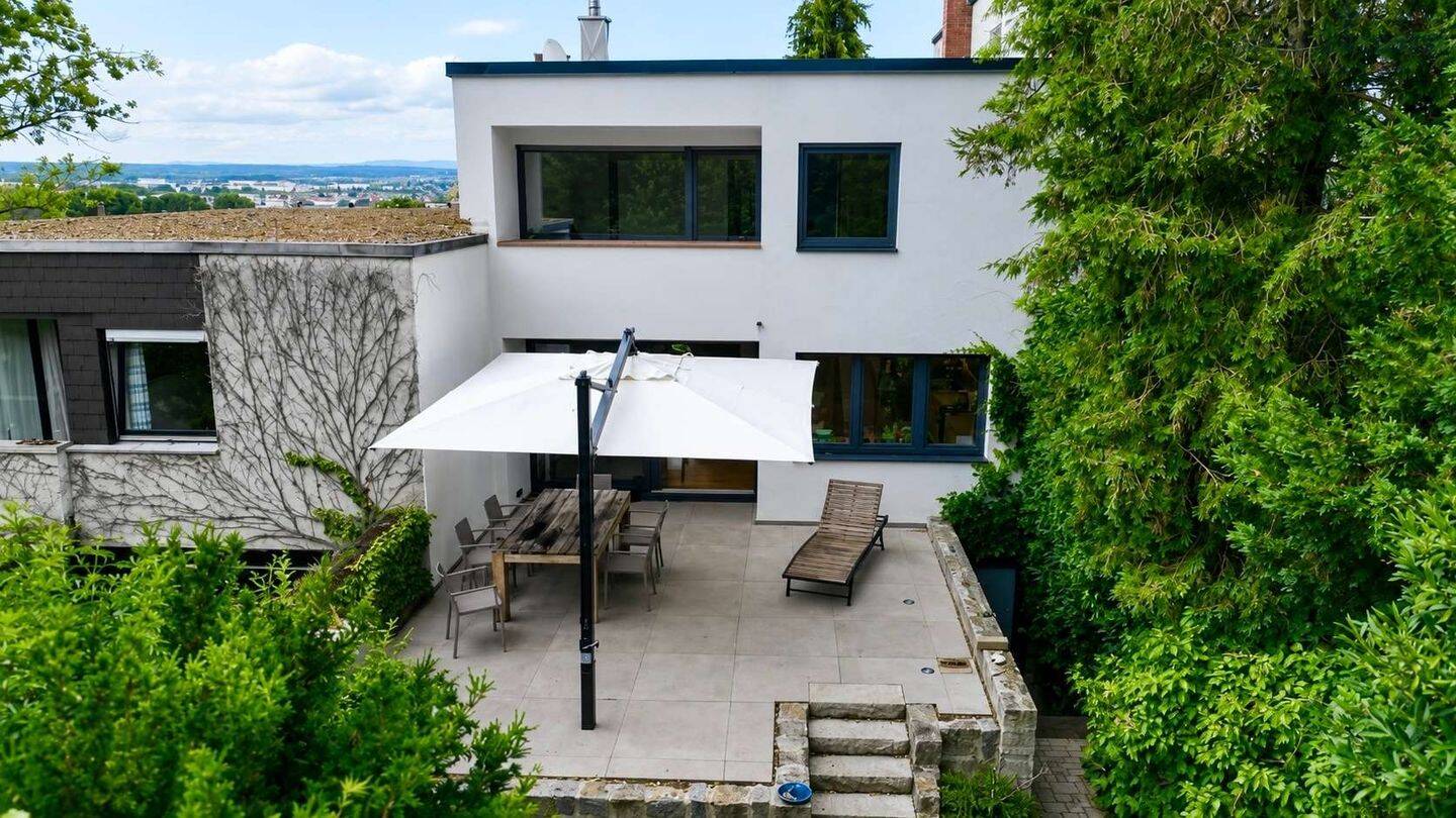 Stilvoll modernisiertes Zuhause mit hochwertiger Ausstattung und schönem Garten, 96049 Bamberg (Bamberg Bug Gaustadt Wildensorg)
