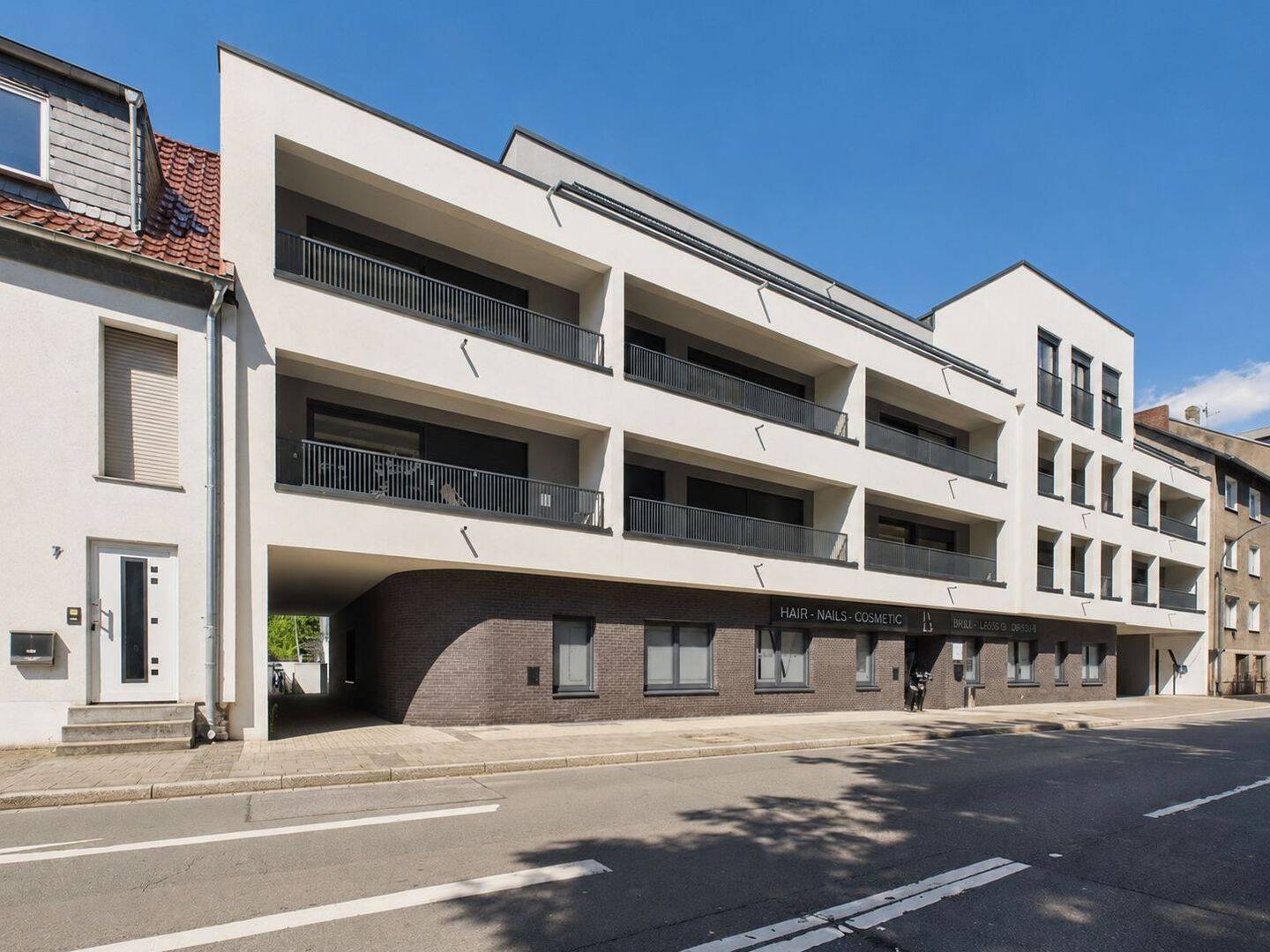 Zuhause am Wasser: Moderne 2-Zimmer-Wohnung (Erstbezug) mit Loggia & neuer EBK nahe Phoenix-See, 44263 Dortmund (Hörde Mitte Schüren)