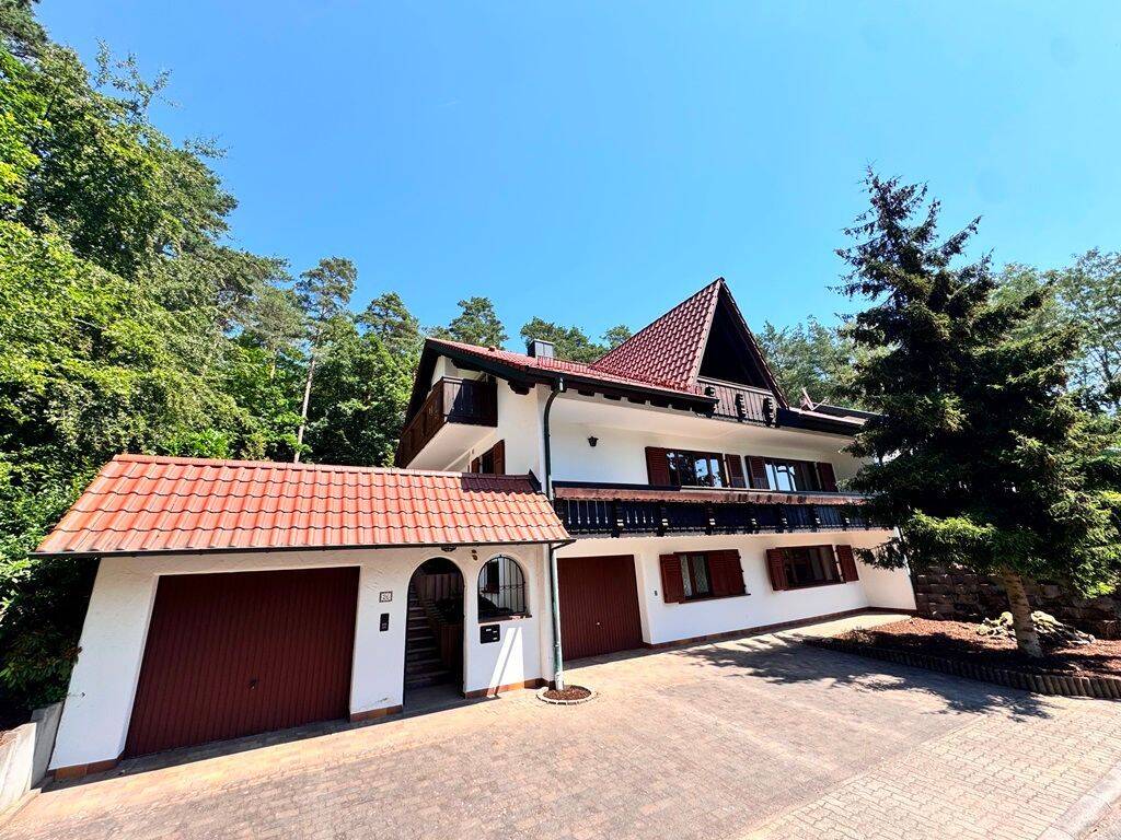 Gepflegtes, idyllisch gelegenes Zweifamilienhaus, 63820 Elsenfeld
