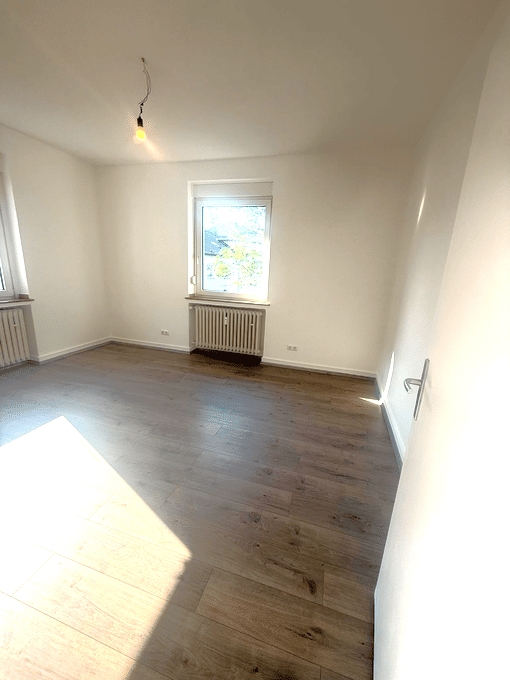 Mitten in der Essener Innenstadt – helle 2-Zimmer-Wohnung mit Tageslichtbad, 45127 Essen