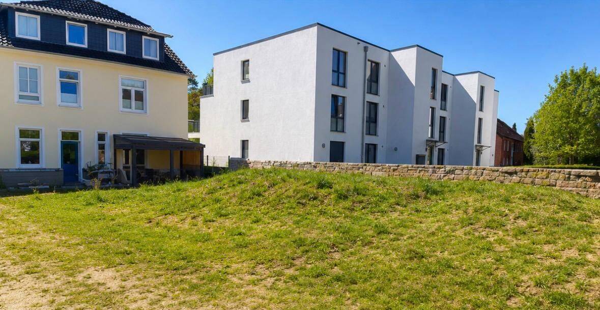 Baugrundstück mit Baubescheid in ruhiger Hinterhoflage – vielseitig nutzbar, 24146 Kiel (Elmschenhagen-Süd)