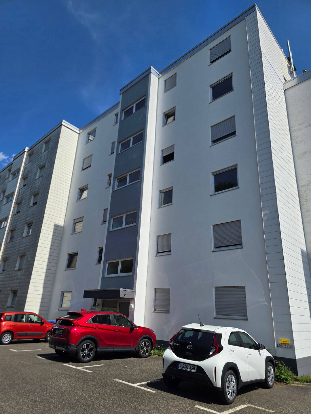 Renovierte 2 ZKB mit Balkon in PS Kirschbergstraße, 66955 Pirmasens (Erlenbrunn Innenstadt Niedersimten Ruhbank Winzeln)