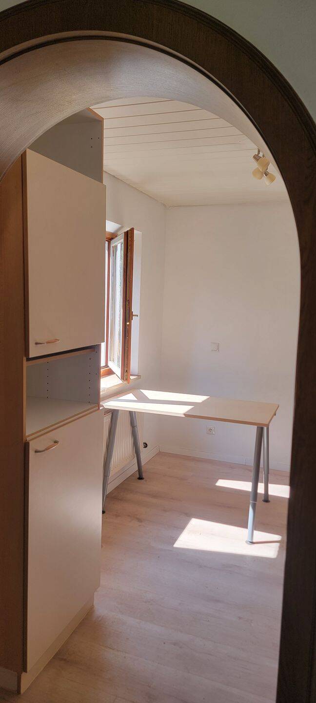 1-Zimmer-Wohnung- möbliert – zentral ruhig, 94315 Straubing