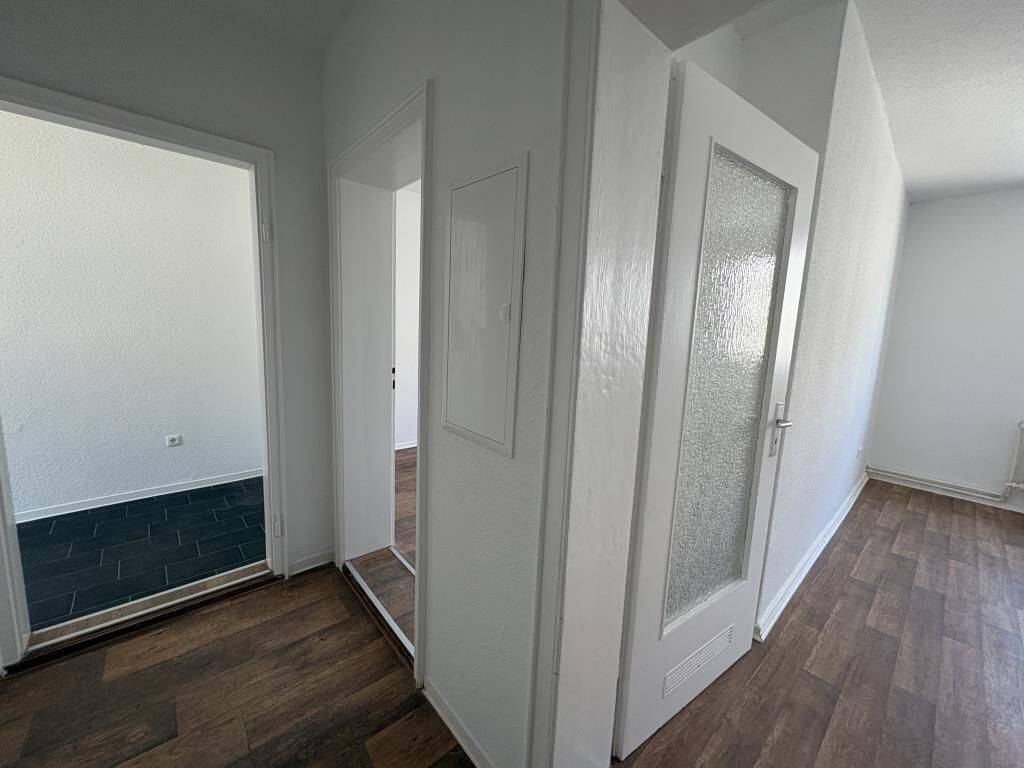 Helle 2-Zimmer-Etagenwohnung in Bremerhaven mit modernem Mobilitätskonzept, 27570 Bremerhaven (Geestemünde)