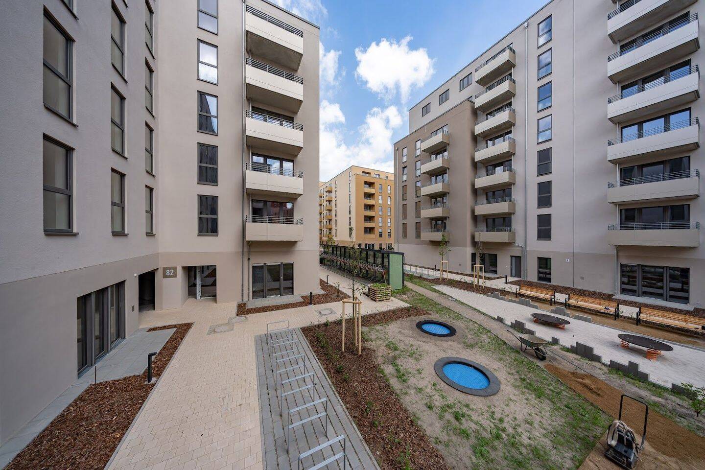 Großzügig geschnittene 3-Zimmerwohnung mit Terrasse, 13599 Berlin (Spandau)