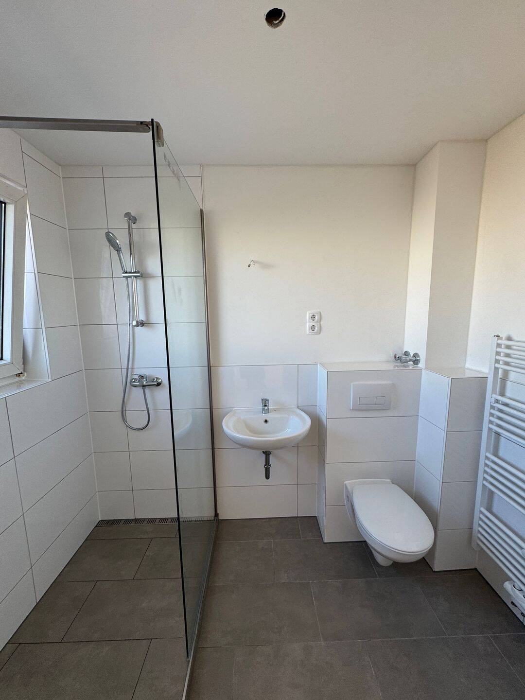 Erstbezug nach Sanierung | Moderne 3-Zimmer-Wohnung mit Loggia in Unna-Massen, 59427 Unna
