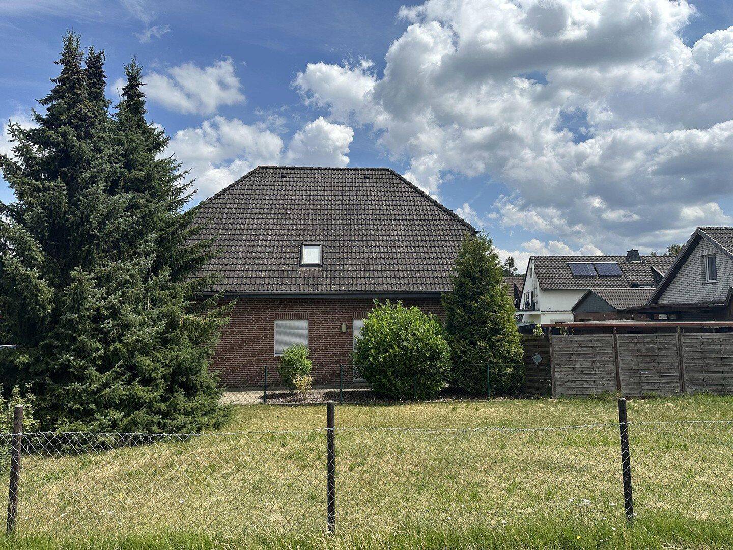 Attraktives Einfamilienhaus in Winsen/Aller, 29308 Winsen (Aller)