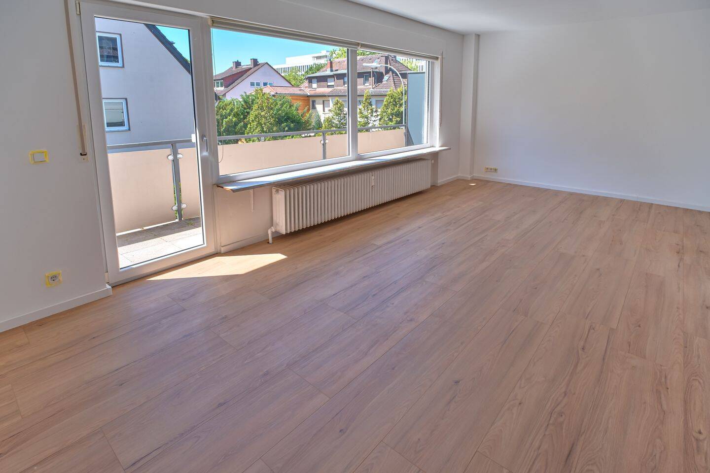 #360° Besichtigung *** Singles aufgepasst! *** gemütliche Balkonwohnung sofort frei, 63263 Neu-Isenburg