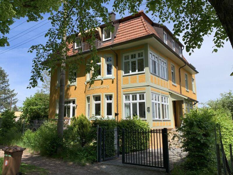 Wohnen in der Villa mit herrlichem Ausblick, 99867 Gotha