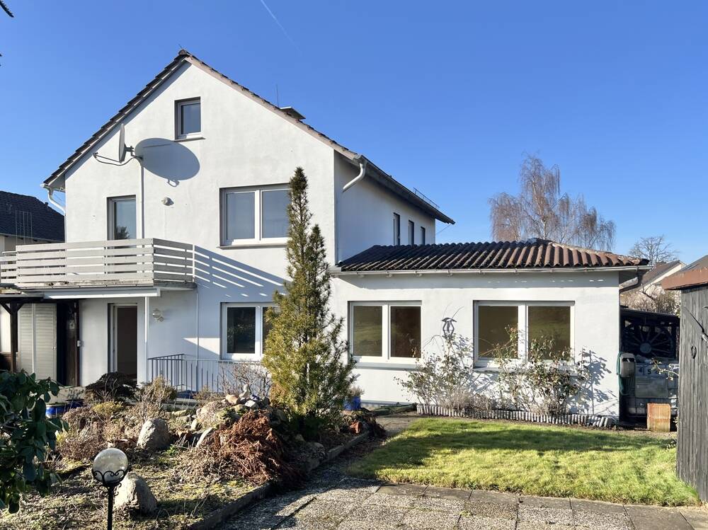 Eigentumswohnung mit Garage und großem Garten, 32760 Detmold