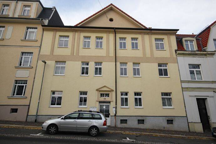 Helle, geräumige 3-Raum-Wohnung mit Terrasse im Erdgeschoss (bei Bedarf mit Einbauküche), 4746 Hartha