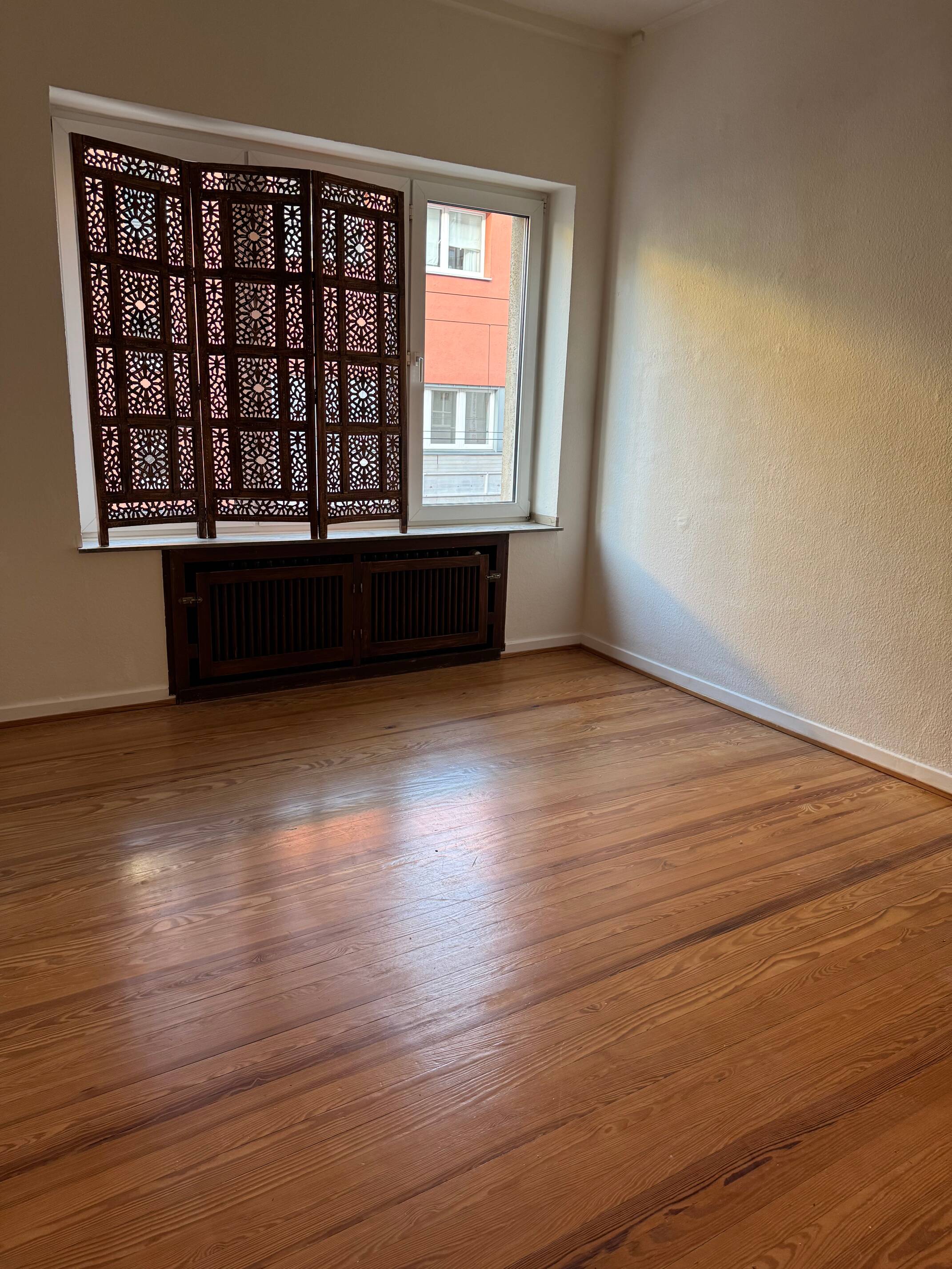 Großzügig geschnittene 3 Zimmer Wohnung in Köln-Zollstock mit gehobener Ausstattung, 50969 Köln (Rodenkirchen Raderberg Zollstock)