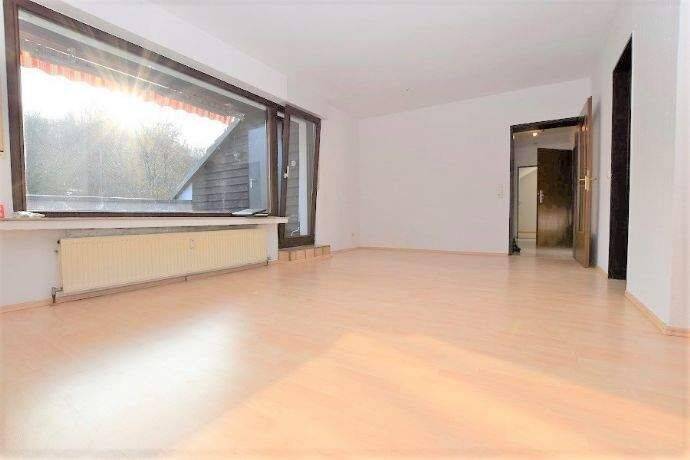 3-Zimmer-Wohnung mit herrlicher Loggia in ruhiger, gefragter Lage von Holthausen, 58093 Hagen