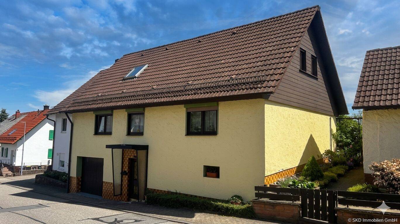 Waldbrunn: Raum für individuelles Wohnen mit Garten und großzügiger Nutzfläche!, 69429 Waldbrunn
