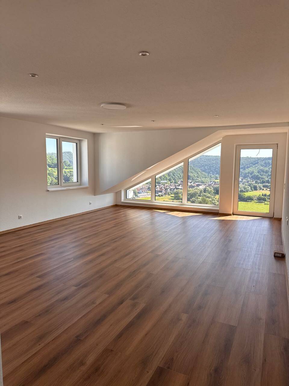 Wohnung zu Vermieten, 34385 Bad Karlshafen