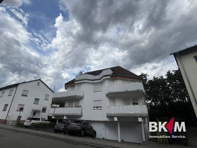 Schöne Dachgeschosswohnung in Schwalbach mit gemütlicher Terrasse …, 65824 Schwalbach am Taunus