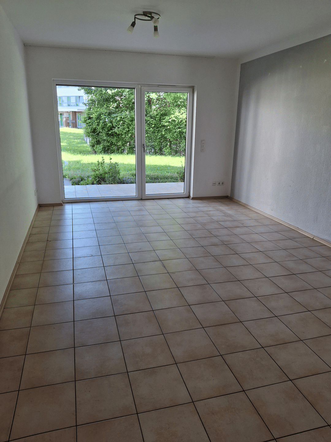 Seniorenwohnung Barrierefrei zur Miete 2 Zimmer / nur mit Wohnberechtigungsschein!, 63512 Hainburg