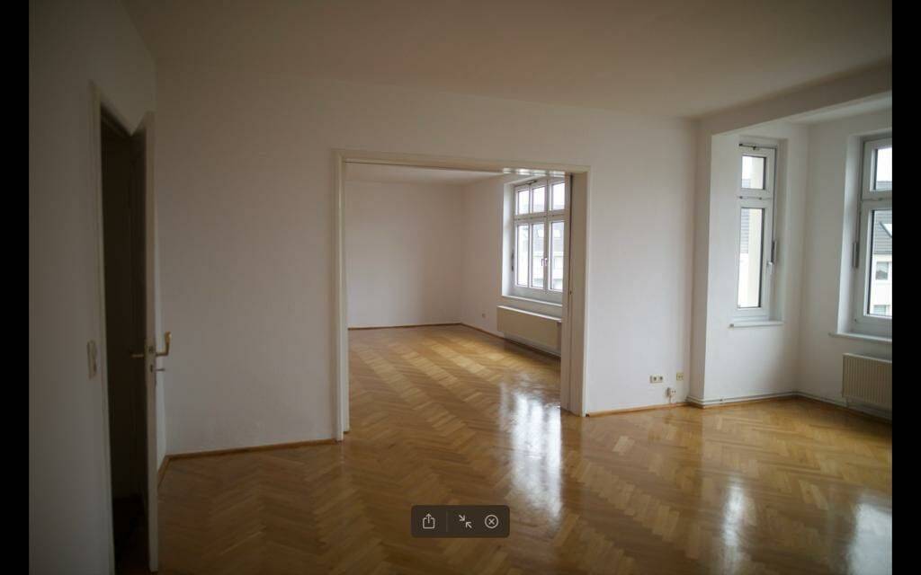 1 70 m² Wohntraum in Dessau-Innenstadt West mit Balkon und Loggia