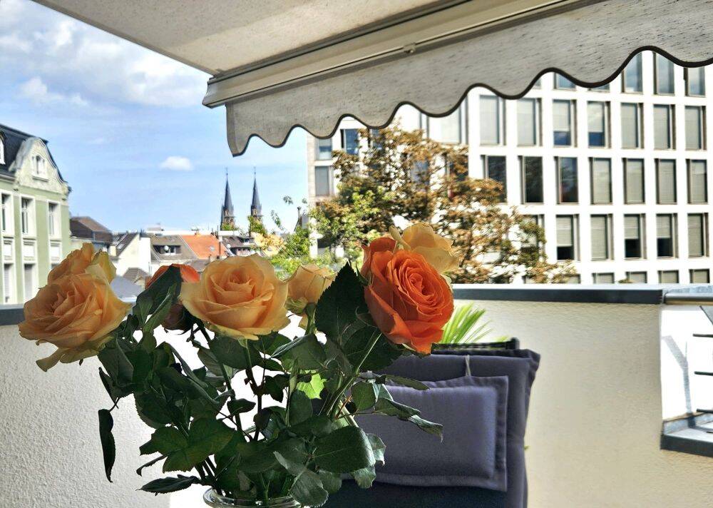 L(o)uftig Wohnen mitten in d´r City mit exponiertem Traumblick auf  Bönnsche Sehenswürdigkeiten !, 53111 Bonn (Nordstadt Zentrum Südstadt)