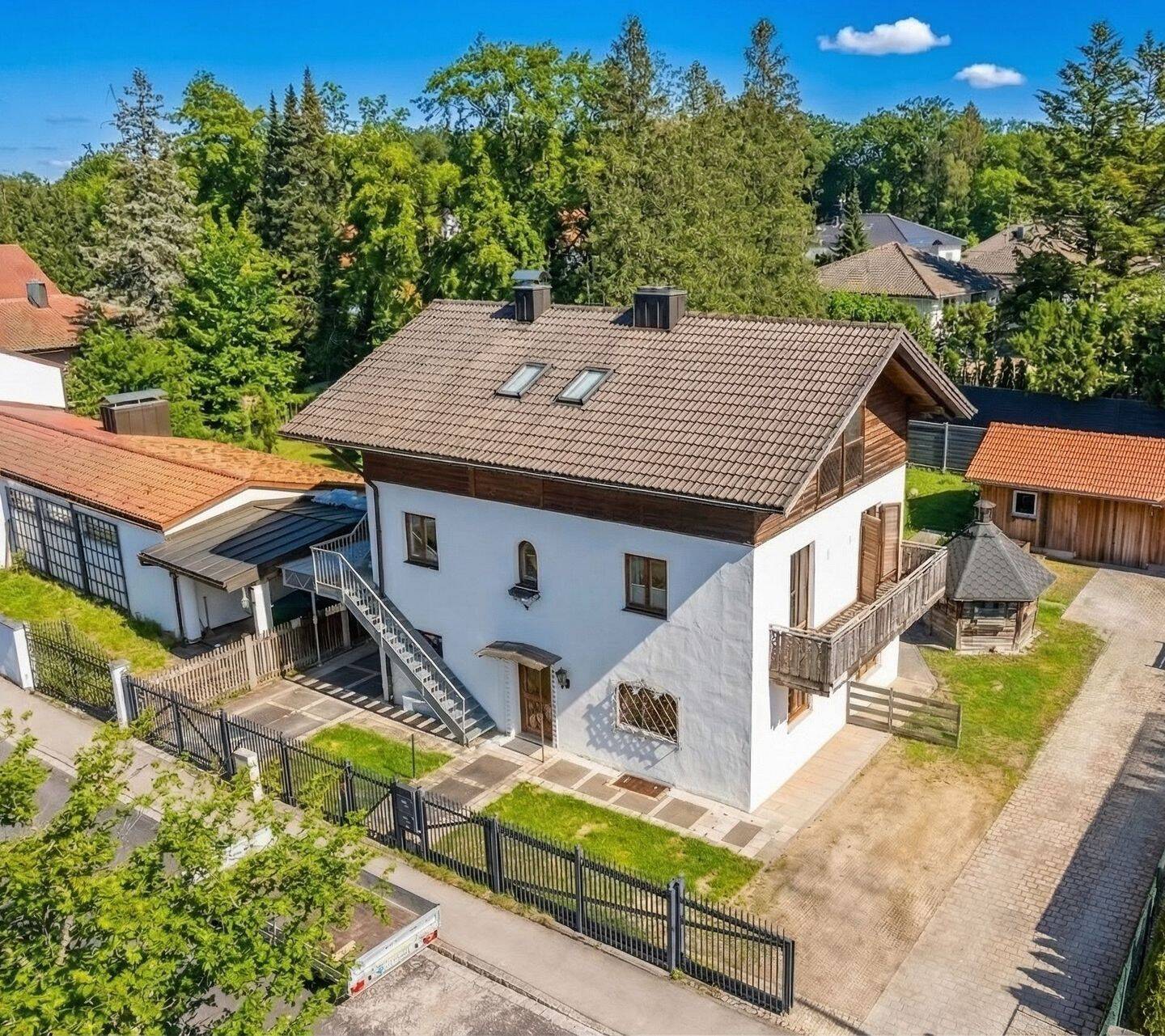 Freistehendes Einfamilienhaus in zentraler Lage, 82031 Grünwald