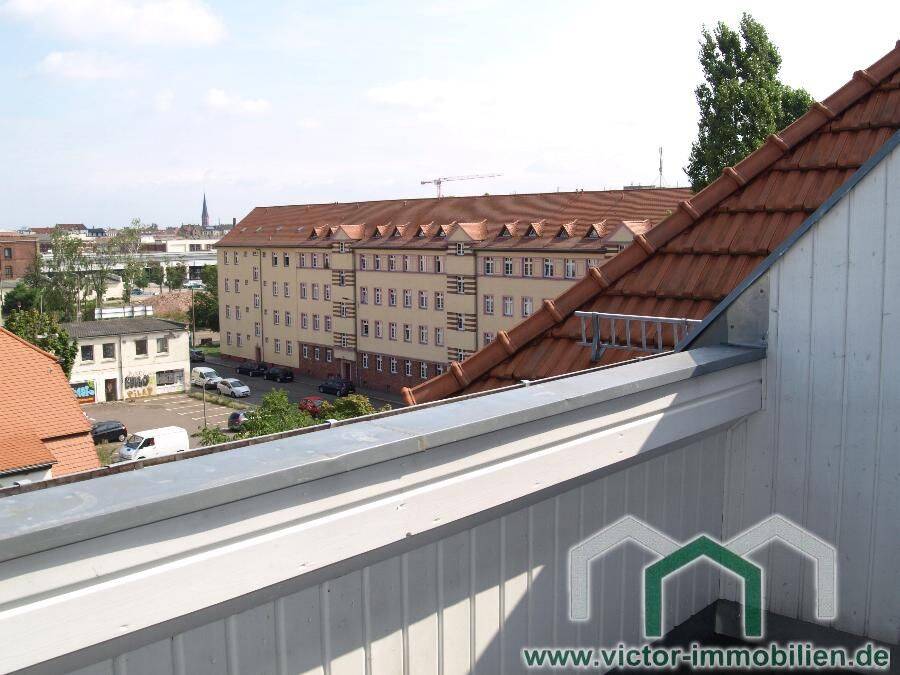 ** 2-Zimmer-Dachgeschosswohnung mit Dachterrasse und Pkw-Stellplatz **, 4229 Leipzig (Kleinzschocher Plagwitz Schleußig)