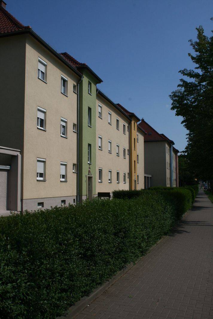 Sanierte 2-Raum-Wohnung im Stadtzentrum mit Badewanne sucht neuen Mieter!, 7548 Gera