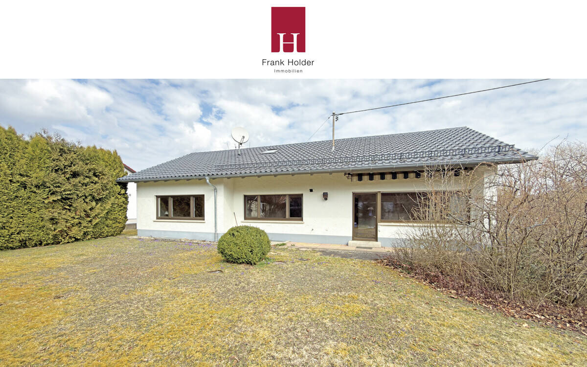 Familienidyll mit sonnigem Garten und Einliegerwohnung, 72818 Trochtelfingen