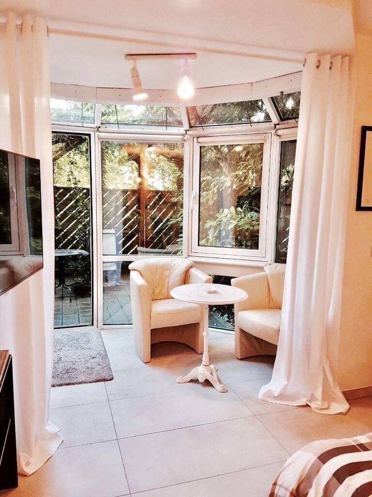 Terrassenwohnung mit Wintergarten in der Isar-Residenz – ruhig, zentral & mit Tiefgaragenstellplatz, 80538 München (Altstadt-Lehel Ludwigsvorstadt-Isarvorstadt Schwabing-Freimann)