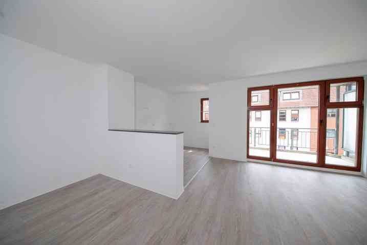 AB 15.05: Sanierte 3-Zimmer-Wohnung in Elsen, 41515 Grevenbroich