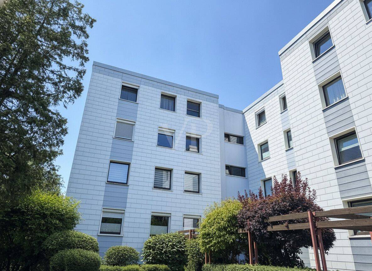 Helle 3,5-Zimmer-Wohnung mit überdachter Loggia und Stellplatz in Laatzen!, 30880 Laatzen