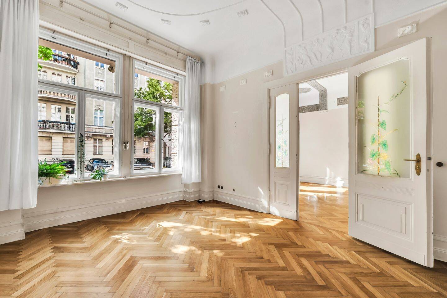 Stilvoller Altbauklassiker in begehrter Wilmersdorfer Lage!, 10707 Berlin (Charlottenburg-Wilmersdorf Charlottenburg Wilmersdorf)