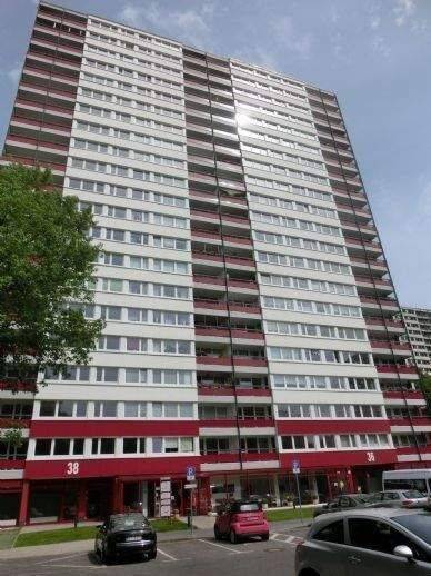 !!!! Helle 2-Zimmer-Wohnung mit Fußbodenheizung und Loggia !!!!, 47198 Duisburg (Alt-Homberg Hochheide)