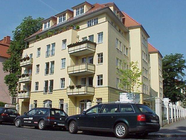 image-72693713