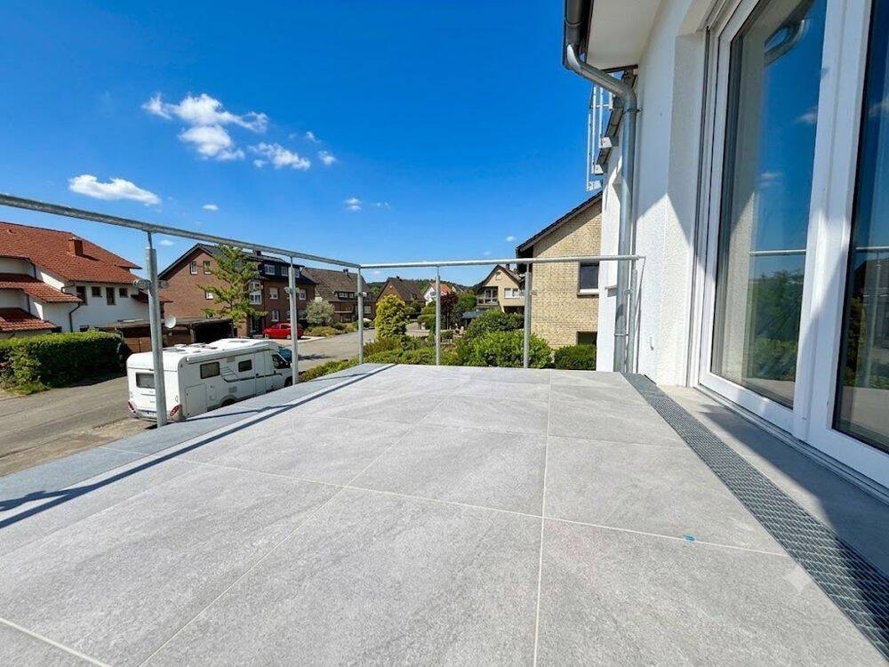 *** Erstbezug nach Kernsanierung: Schicke 3-Zimmerwohnung mit Balkon ***, 49143 Bissendorf