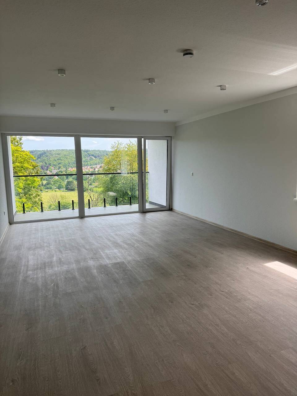 Moderne Neubauwohnung mit Panoramablick zu vermieten – 65,3 m², 34385 Bad Karlshafen
