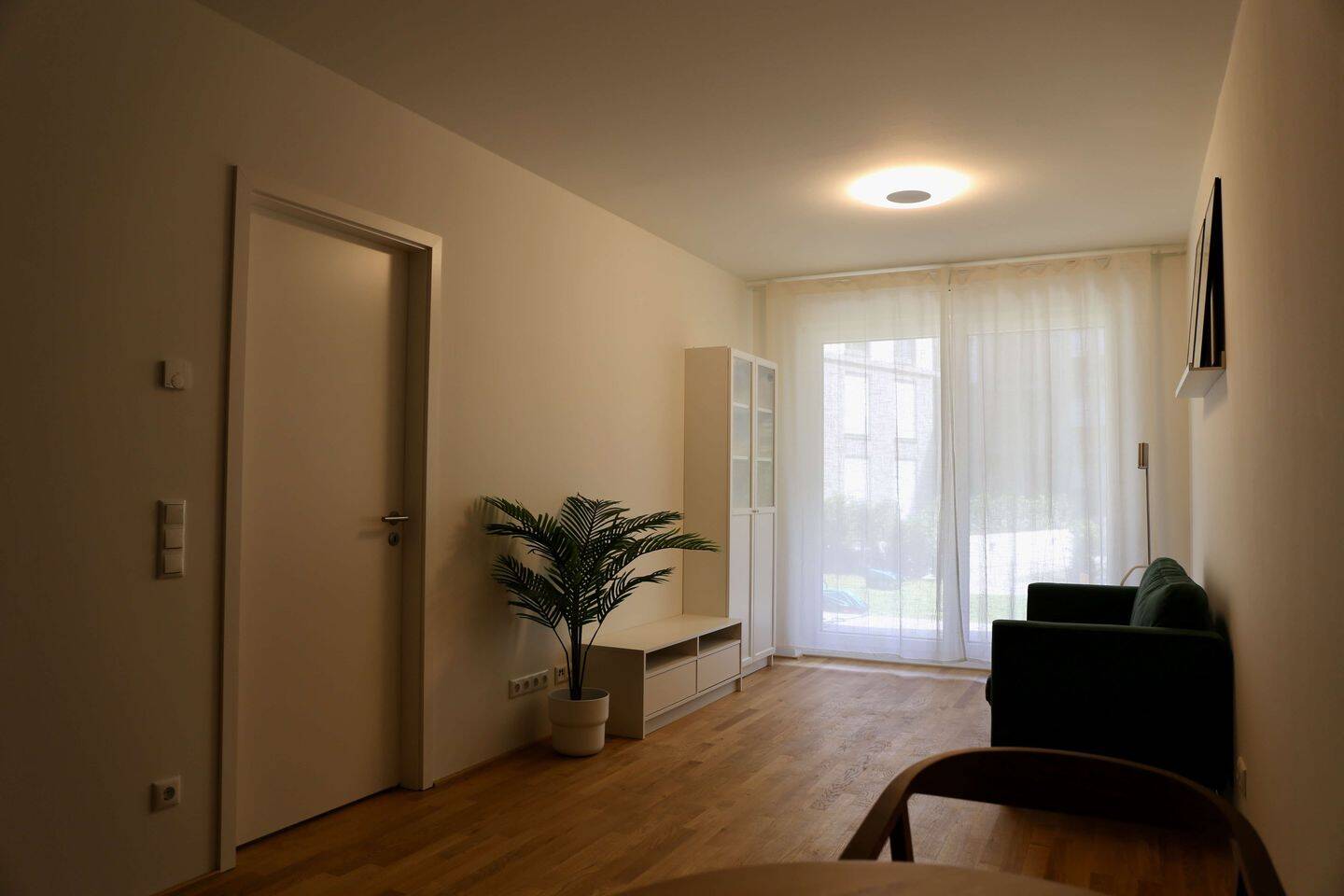 Voll möbliert & neuwertig, Neubau 2021, 2-Zimmer-Apartment mit Terrasse, Frankfurt City West, 60486 Frankfurt am Main (Bockenheim Gallus Rödelheim Westend-Süd)