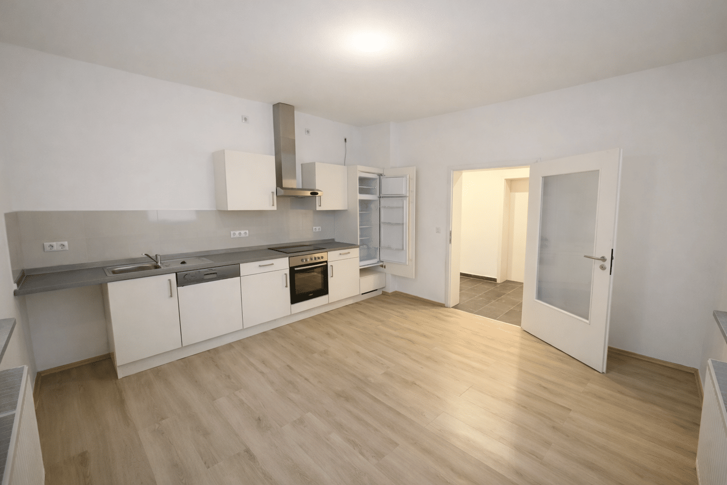 3‑Zimmer Mietwohnung in Ludwigsstadt, 100 m², EG, saniert 2022, 96337 Ludwigsstadt