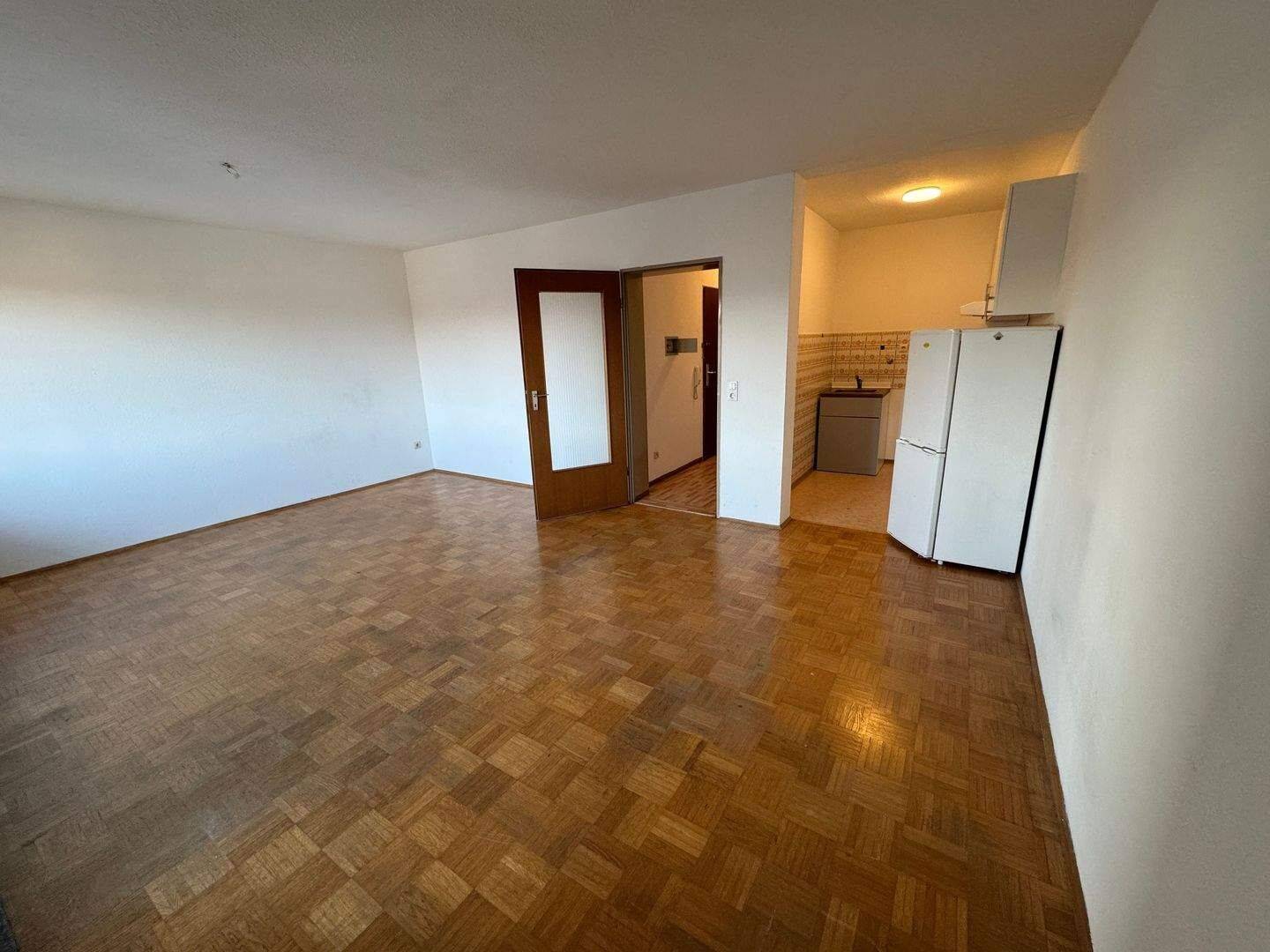 Sehr schöne, helle 1 Zi. Wohnung in Wunsiedel, 95632 Wunsiedel