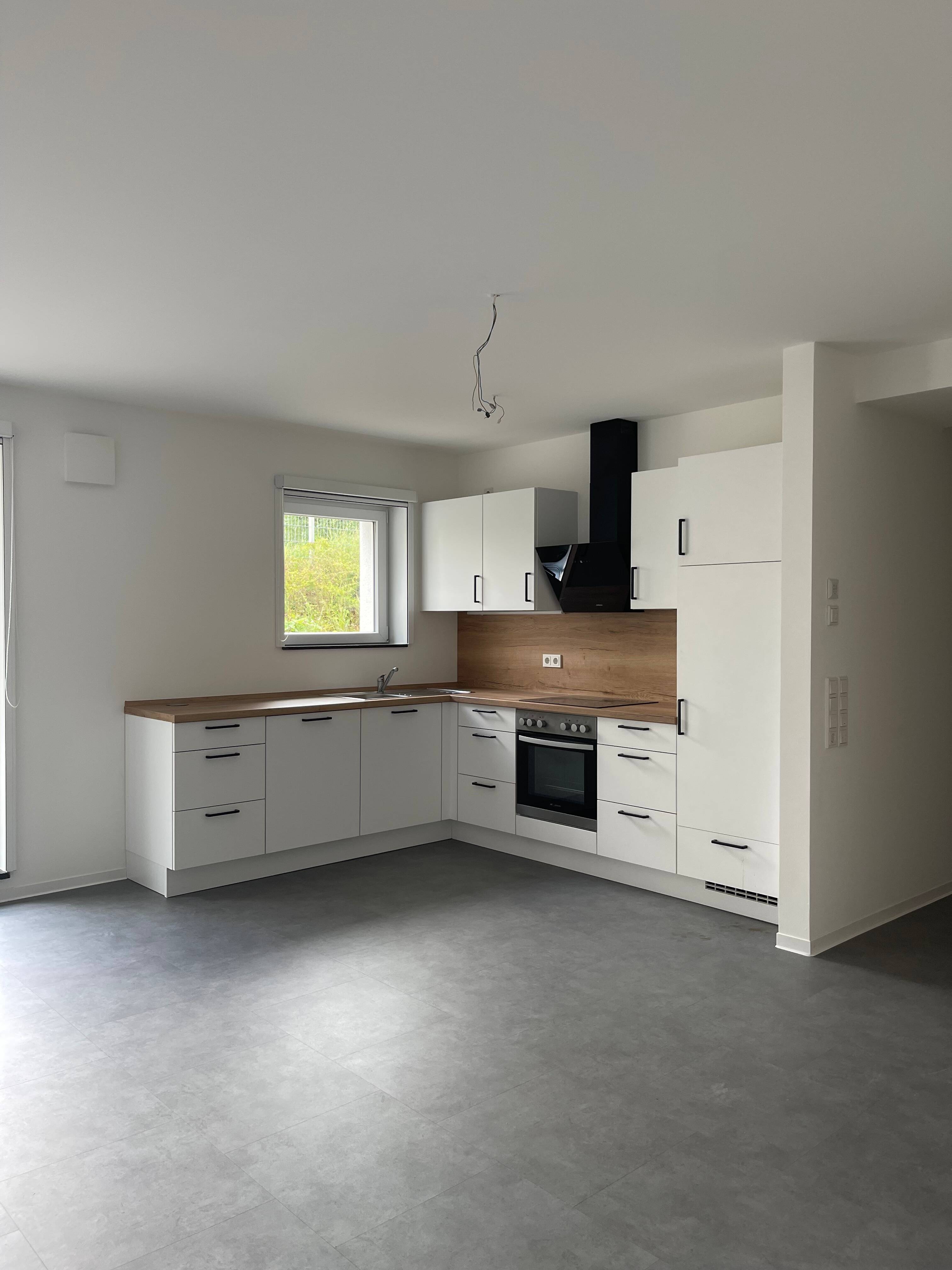Moderne 2,5-Zimmerwohnung mit Terrasse in Ansbach-Elpersdorf, 91522 Ansbach