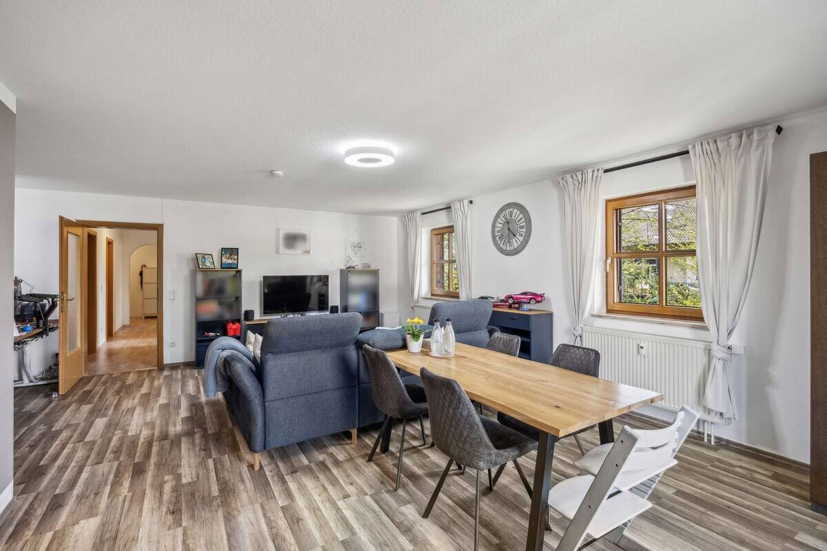 Traumhafte 3-Zimmerwohnung in Riedering. 5,22% Rendite + Provisionsfrei., 83083 Riedering