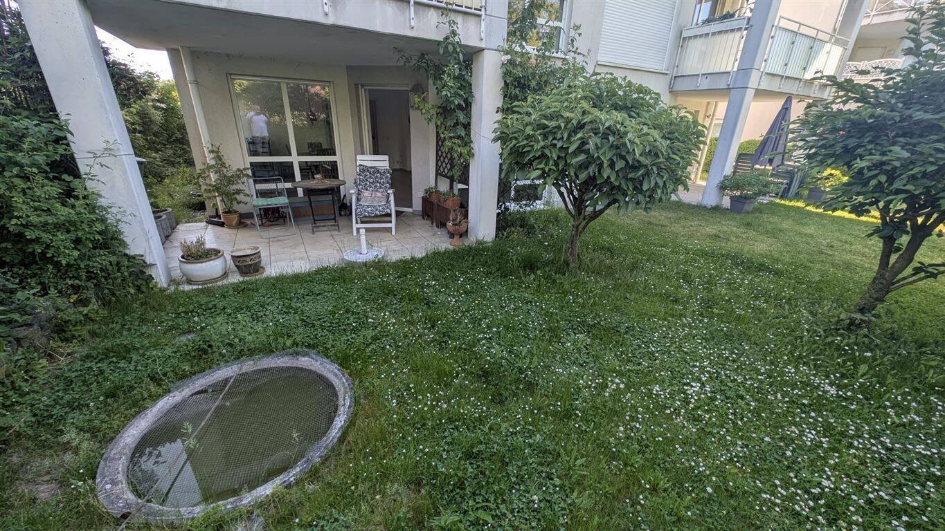 Erdgeschosswohnung mit 3 Zimmern Terrasse und Garten in schöner Lage, 65520 Bad Camberg