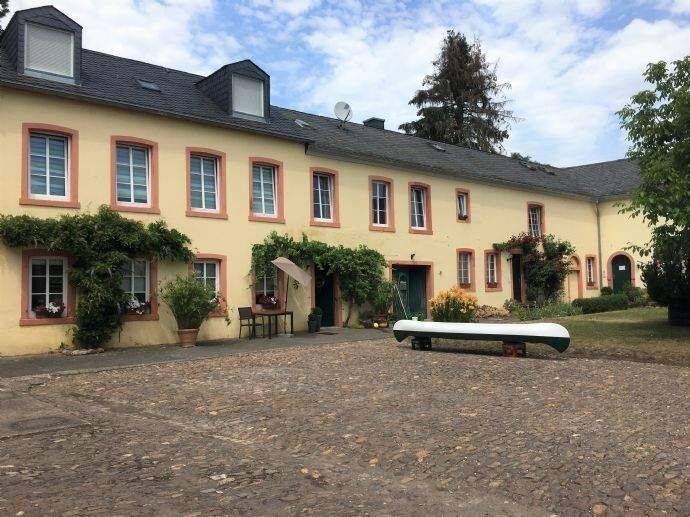 Konz Oberemmel: Idyllische 2 ZKB Wohnung angrenzend an die Natur, 54329 Konz