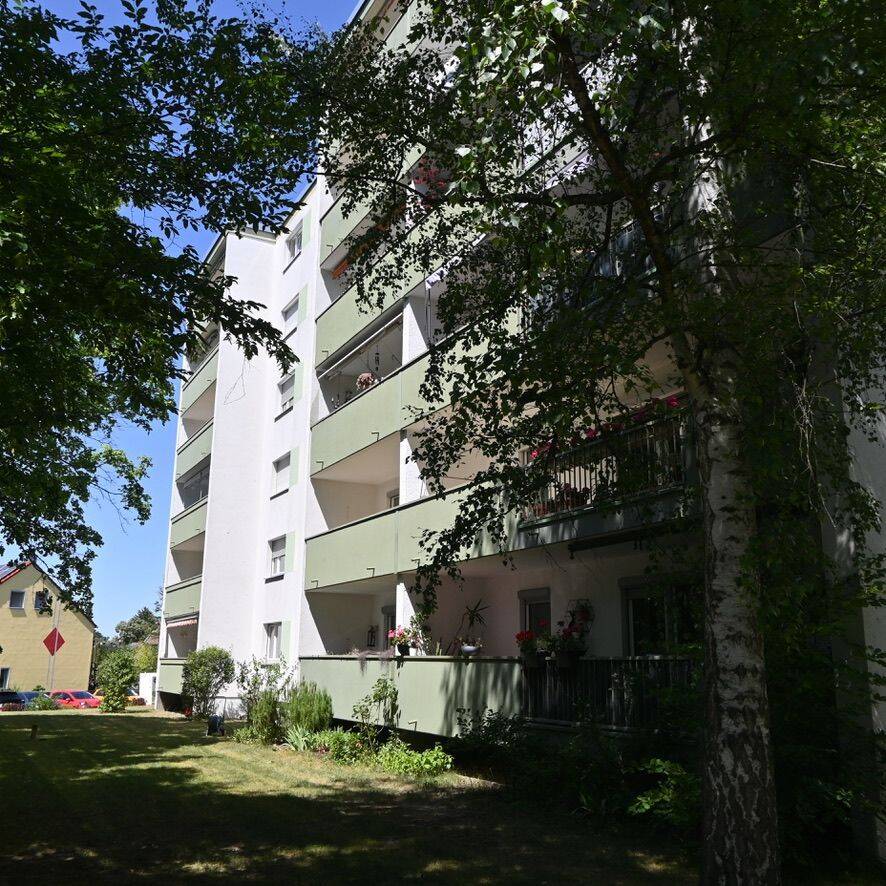 Großzügige und helle 2- Zimmer – Wohnung, 90449 Nürnberg (Gebersdorf Neuröthenbach Röthenbach bei Schweinau)