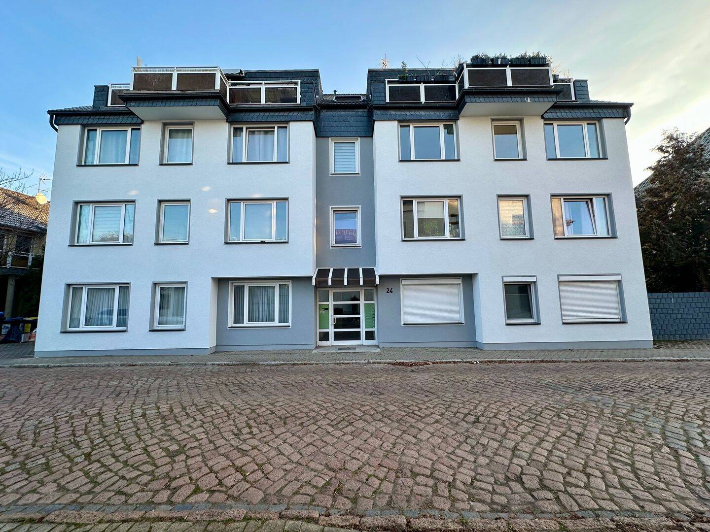 Moderne 4-RW mit Terrasse, Garten und Stellplatz zu vermieten!, 6116 Halle (Saale)