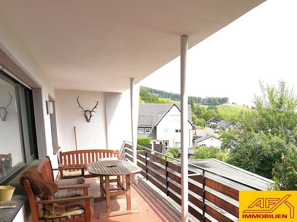 Ruhig gelegen-mit Balkon und Garten, 59823 Arnsberg