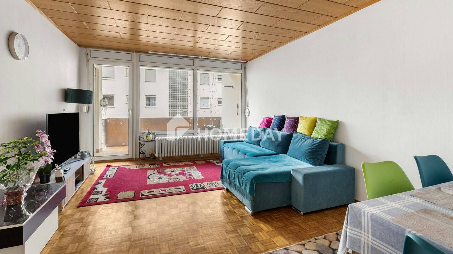 Wohnen mit Loggia: gepflegte Drei-Zimmer-Wohnung in guter Lage, 68723 Schwetzingen