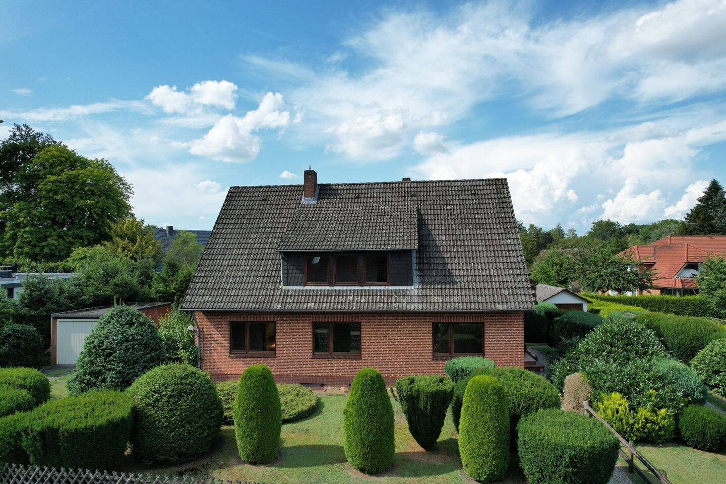 EFH in Tostedt mit Einliegerwohnung, 21255 Tostedt