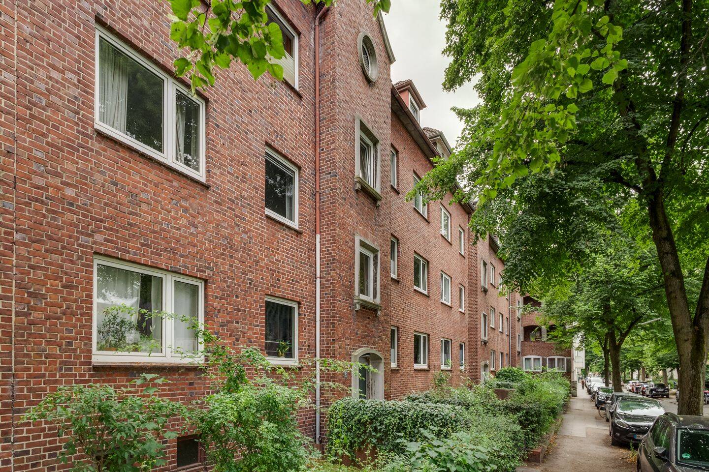 Urban wohnen mit hoher Lebensqualität – Loggia inklusive, Mühlenteich und Bahn fußläufig, 22041 Hamburg (Wandsbek Marienthal Tonndorf)