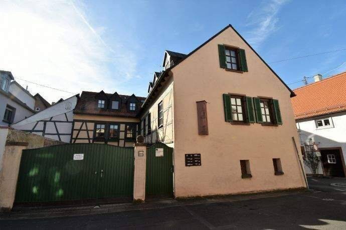 Wohnen im romantischen Altort von Thüngersheim, 97291 Thüngersheim