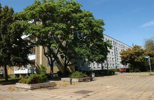 WBG – bezugsfertige 3 Zimmerwohnung mit Balkon u. Bad mit Wanne!, 14772 Brandenburg an der Havel (Altstadt Görden Hohenstücken Nord)